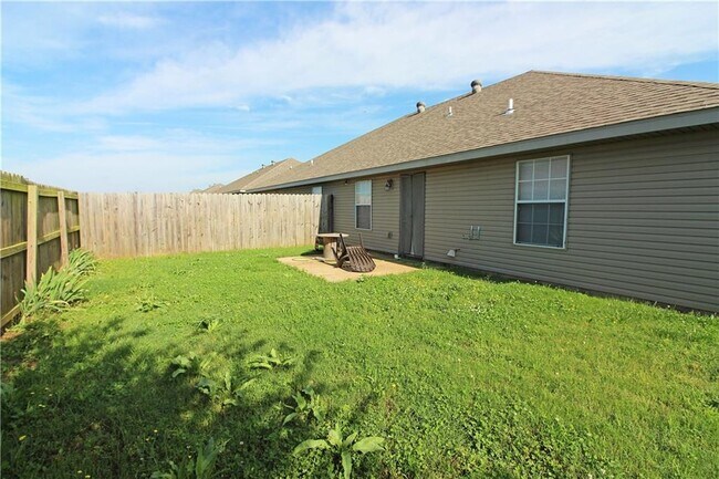 Foto del edificio - 4105 SW Chasestone Ave