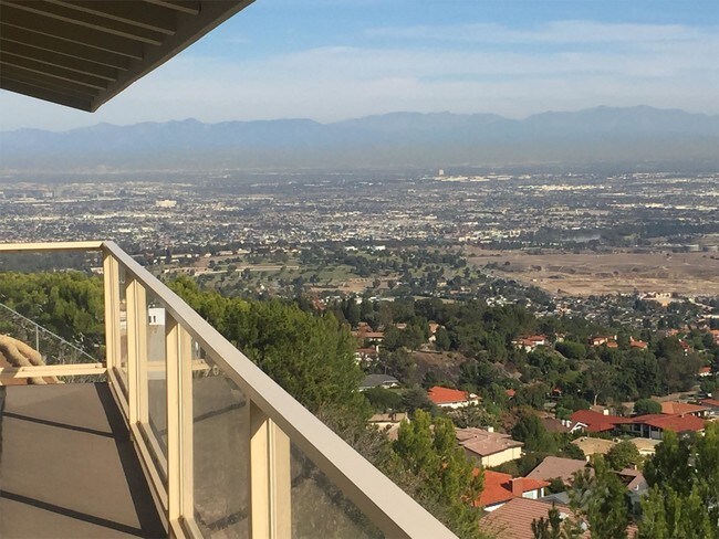 Foto del edificio - 3477 Newridge Dr