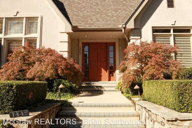 Foto del edificio - 3 br, 2.5 bath House - 1442 S. Newport Ave.