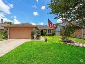 Building Photo - 22706 Garden Canyon Dr
