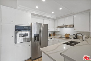 Foto del edificio - 18103 W Coastline Dr