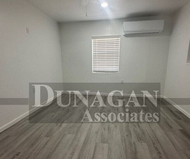 Foto del edificio - 602 Irvin St