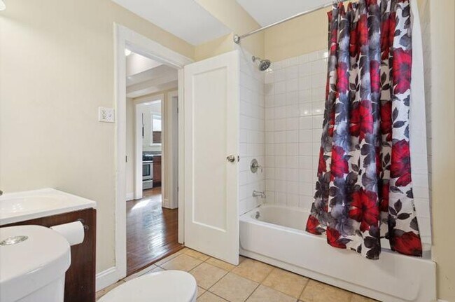 Foto del edificio - 7746 S East End Ave