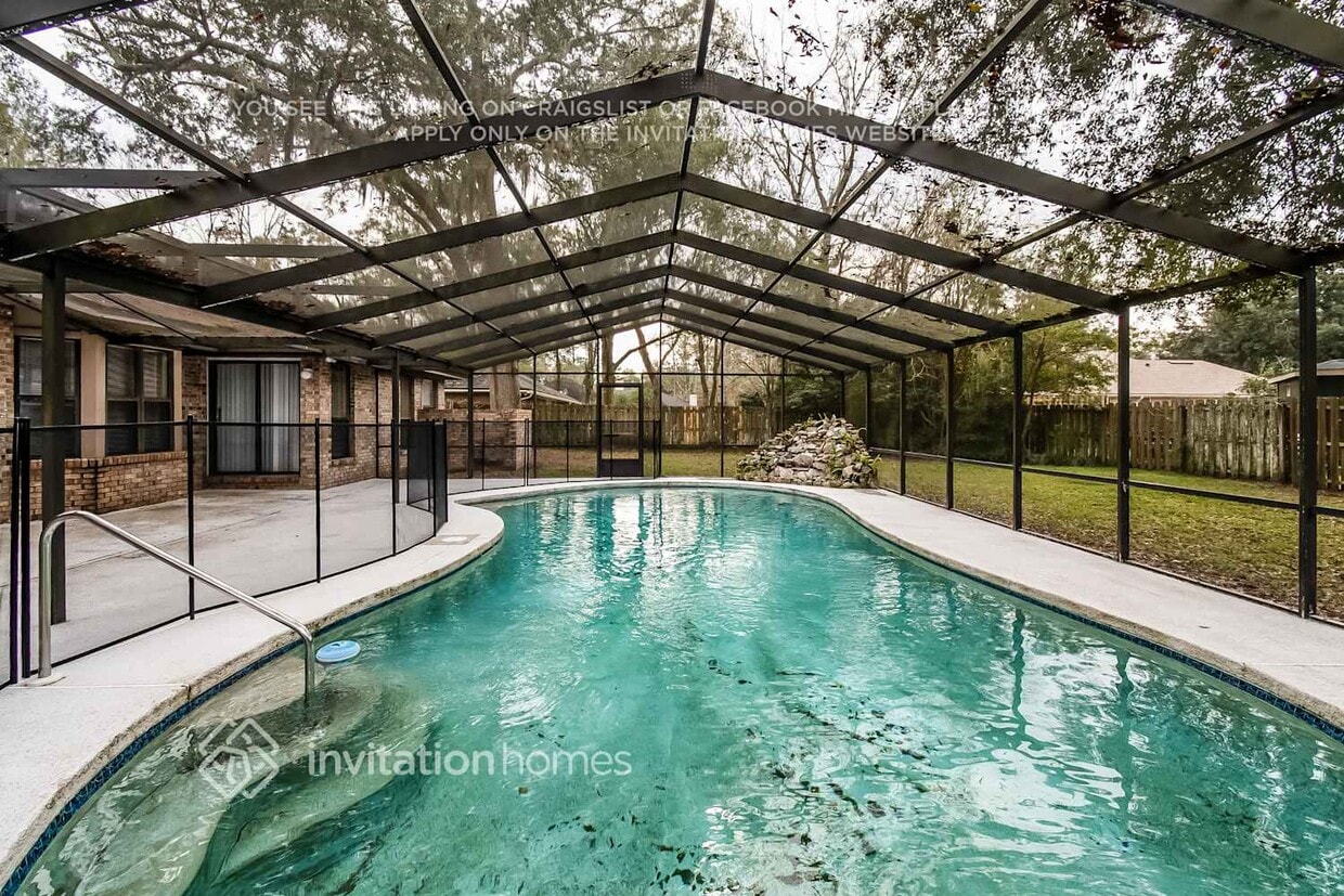 Building Photo - 1784 Grassington Way S