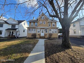 Building Photo - 24 Rector Pl