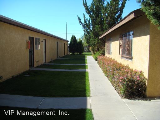 Building Photo - 15473 Tokay St