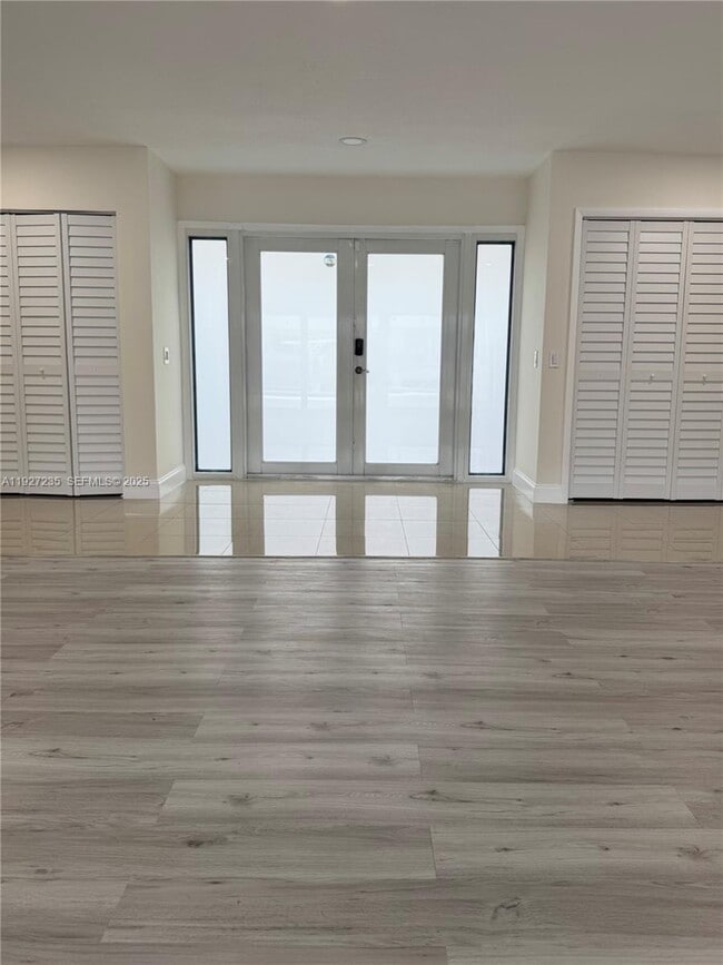 Foto del edificio - 16453 NE 33rd Ave