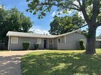Foto principal - 3017 Bennett Dr