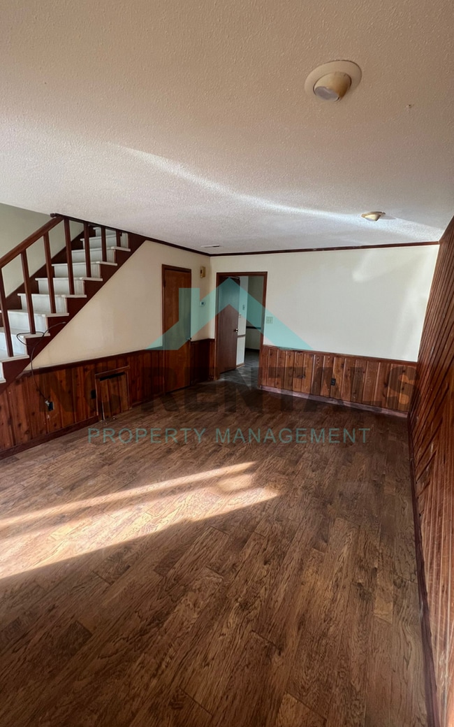 Foto del edificio - 340 Vista Cir