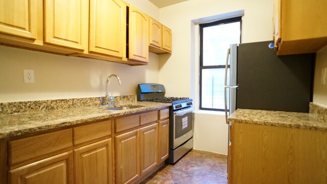 Foto del edificio - 3230 Steuben Ave