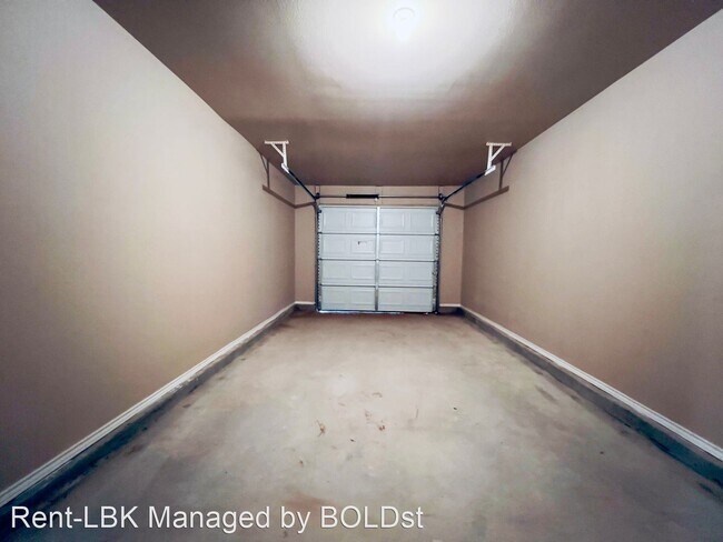 Foto del edificio - 3 br, 2 bath House - 3204 E 2nd Pl.