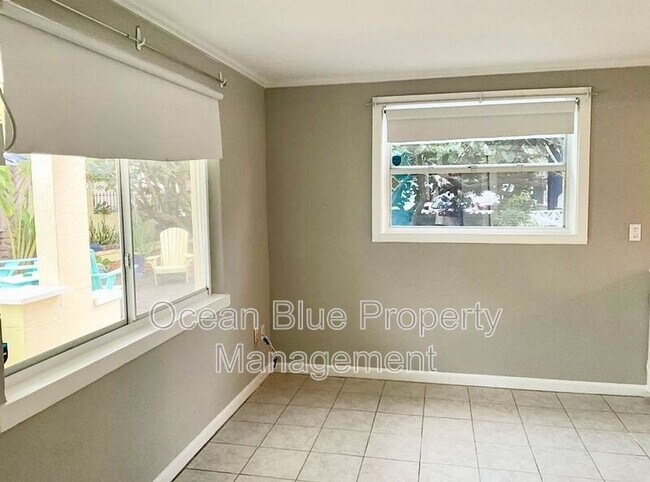 Foto del edificio - 664 76th Ave
