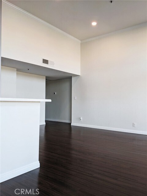 Building Photo - 11162 Camarillo St