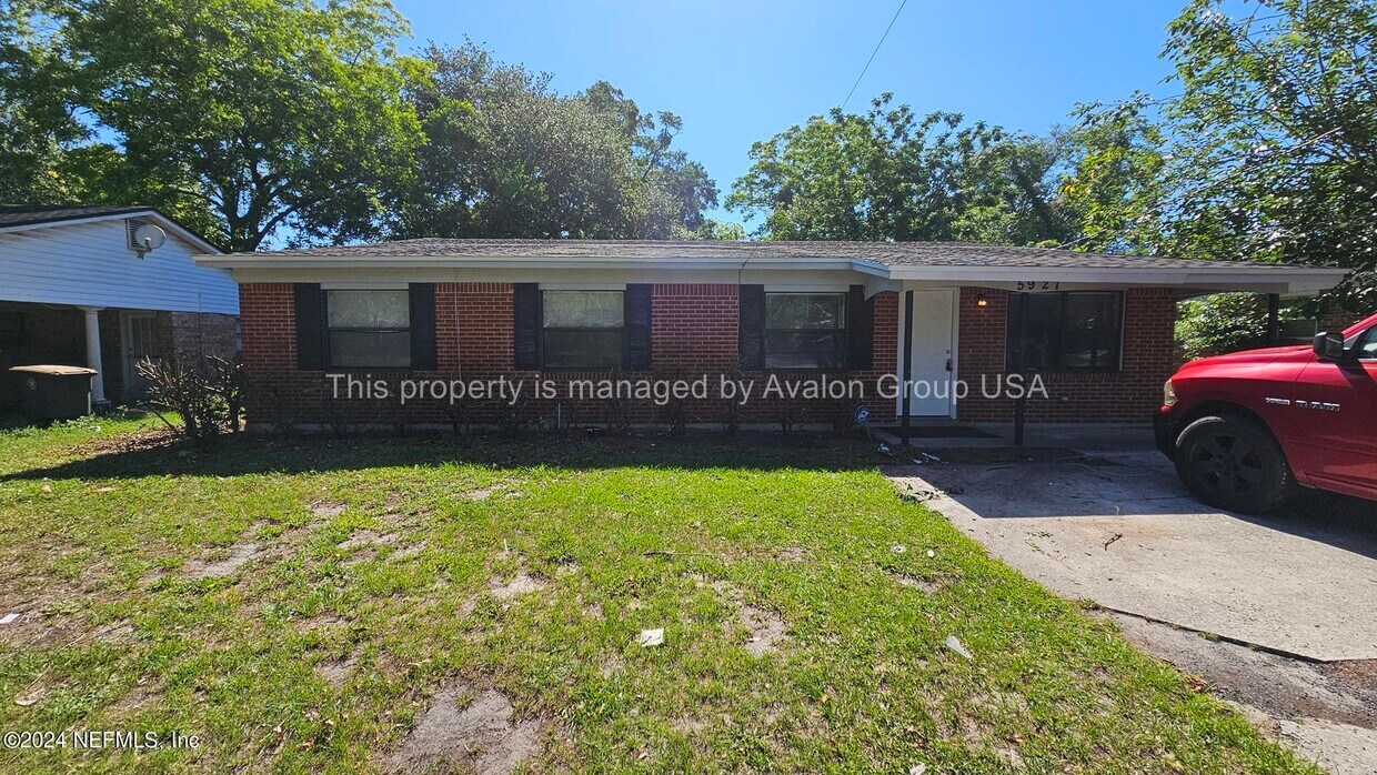 Primary Photo - 5927 Ridgeway Rd E