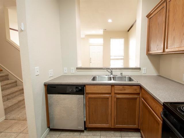 Foto del edificio - 2228 Stonepark Pl