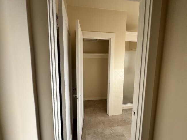 Foto del edificio - Centrally Located Studio