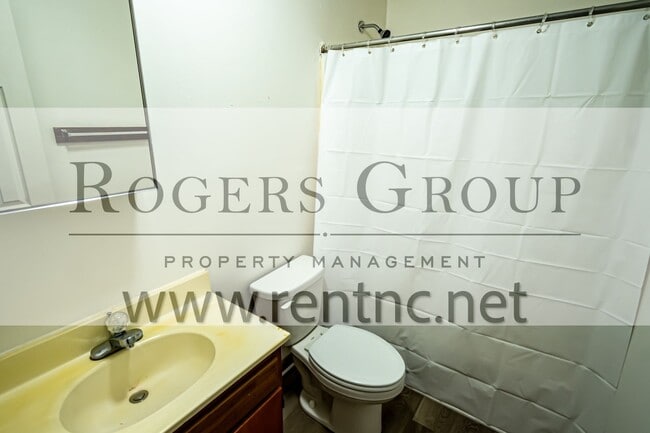 Foto del edificio - #450 - 236-238 Crozier St Duplex
