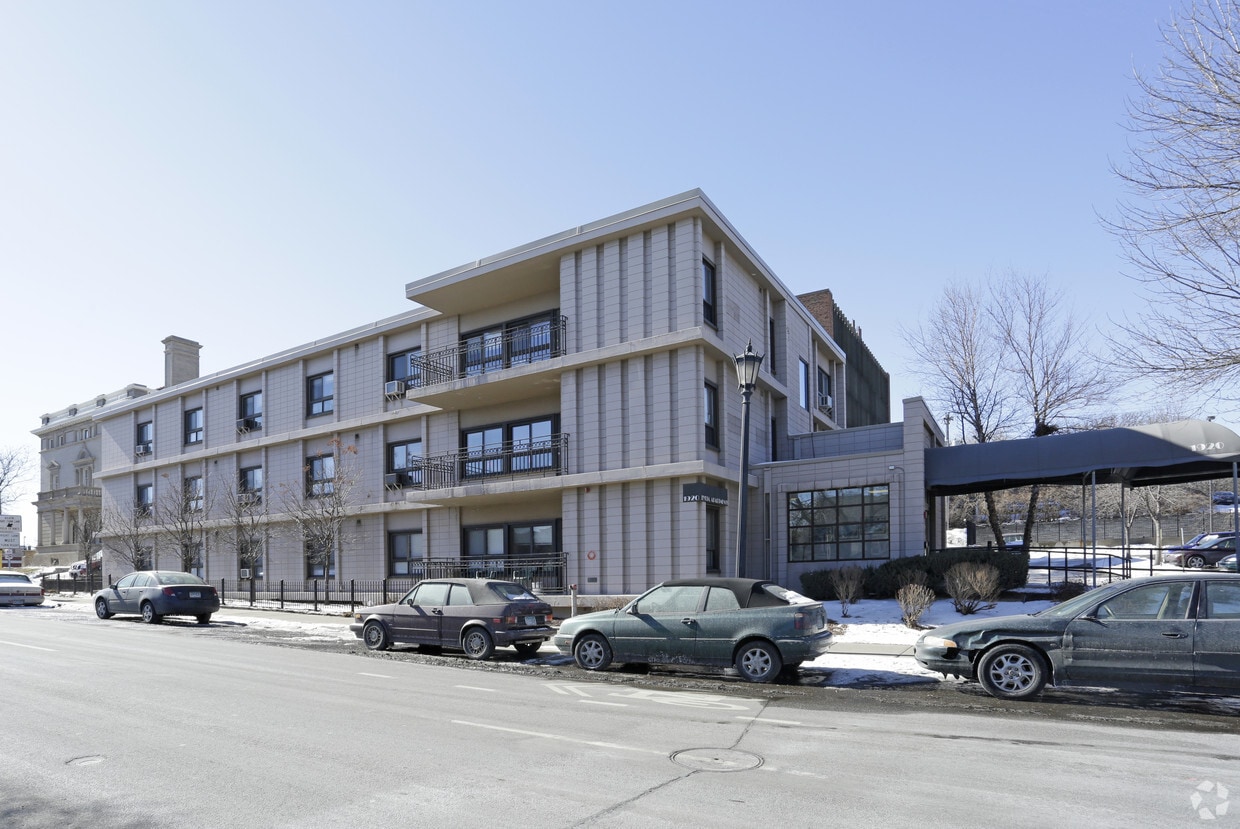 Primary Photo - Lydia Apartments