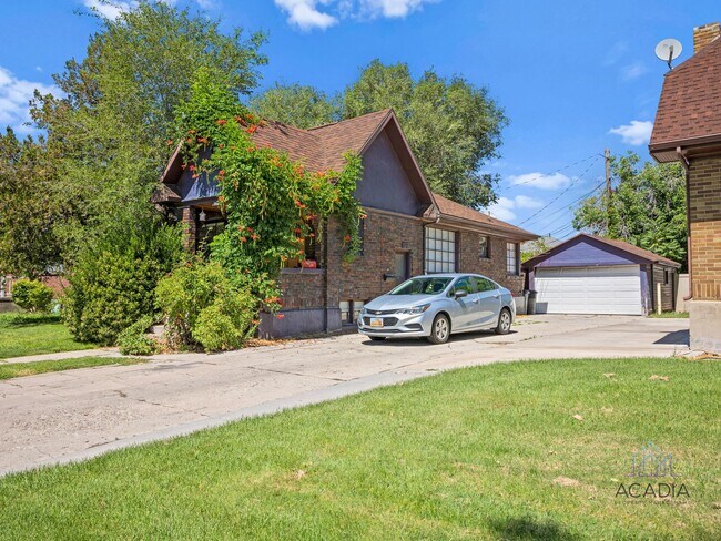 Foto del edificio - 125 E 600 N