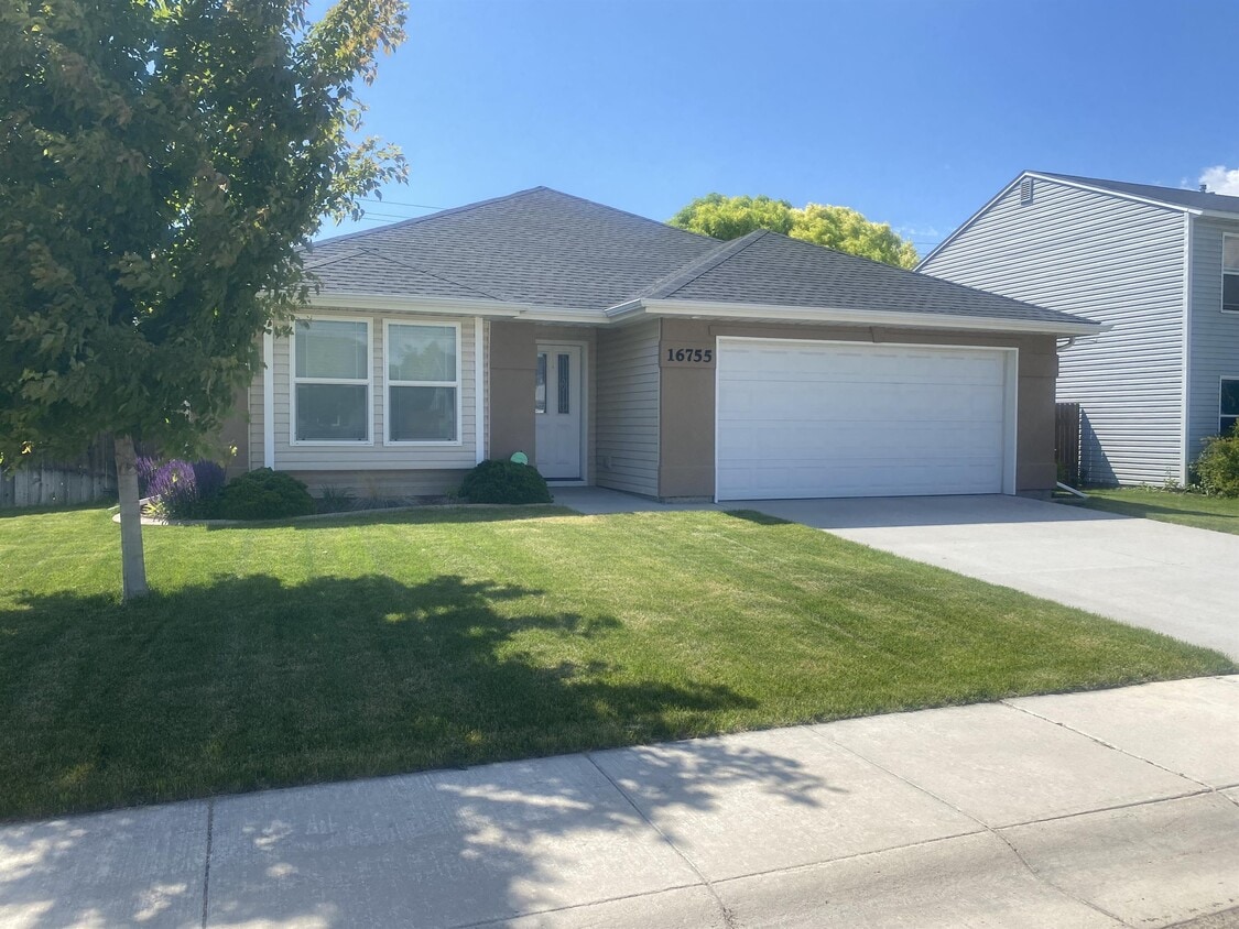 16755 Rachel Ave, Caldwell, ID 83607 House for Rent in Caldwell, ID