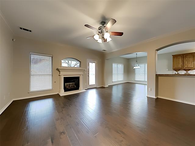 Building Photo - 200 Flagstone Dr