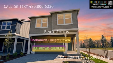 Building Photo - 1701 Moran Ave