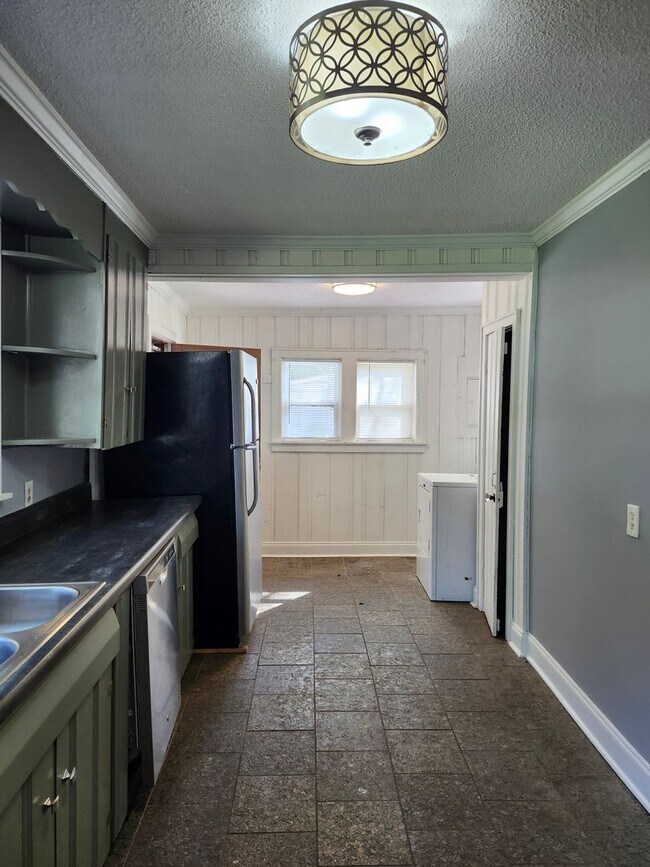 Foto del edificio - Wonderful 2 Bedroom 1 Bath home in Hixson, TN