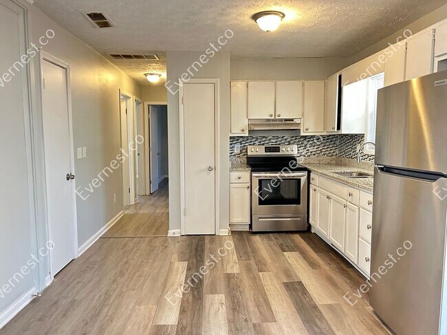 Foto del edificio - 239 Bellwood Ln