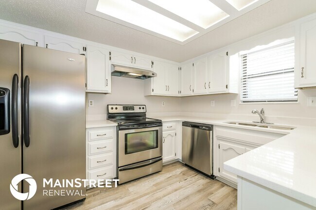 Foto del edificio - 10439 N Cherry Dr