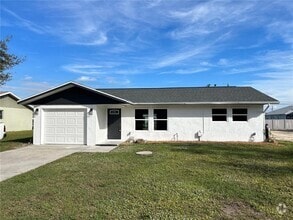 Building Photo - 3310 Jamestown St