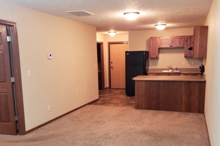 Foto principal - 304 Cherry Ln