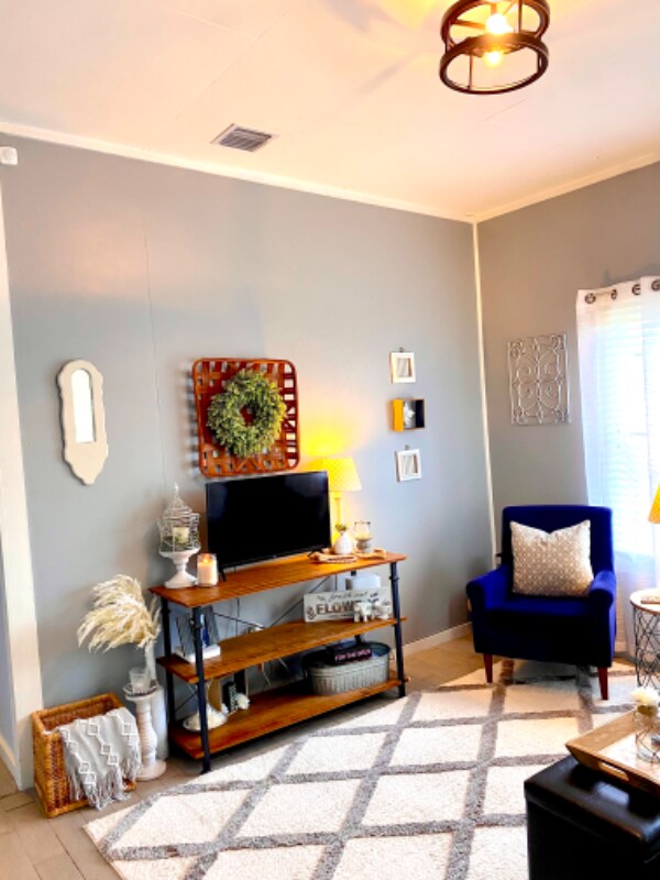 Foto del edificio - 109 Frow Ave