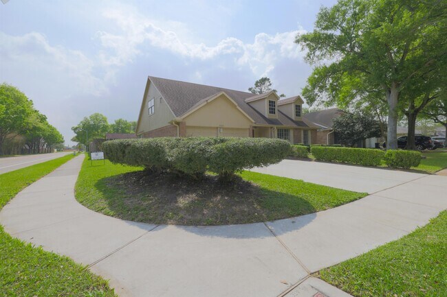 Foto del edificio - 2825 Hickory Limb Ct