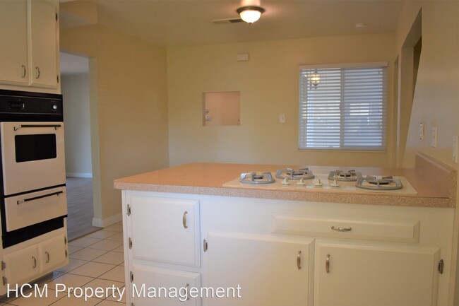 4 br, 2 bath House - 16451 Aspen Street photo'