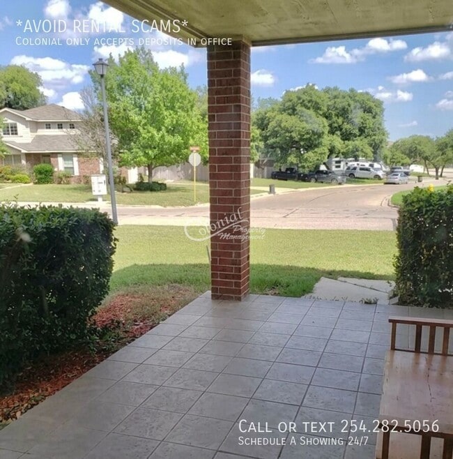 Building Photo - 2030 Rain Dance Loop