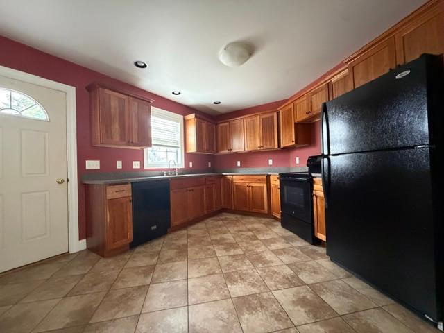 Kitchen - 16 Pinnacle Dr