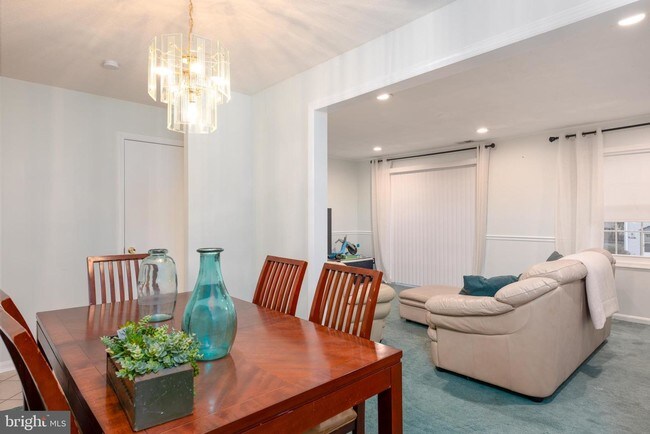 Foto del edificio - 9150 Broken Oak Pl