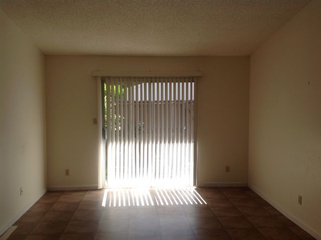 Foto del edificio - 3308 Sherwood Ave