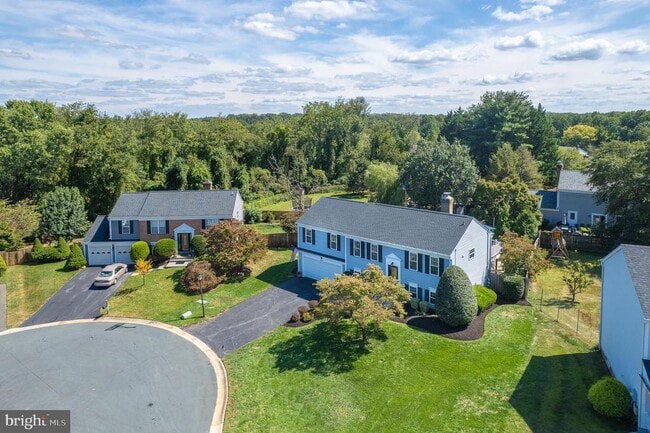 Foto del edificio - 1615 Spottsworth Way