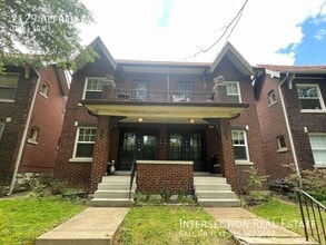 Building Photo - 2129 Alfred Ave