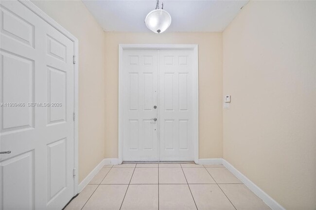 Building Photo - 3641 NE 4th St