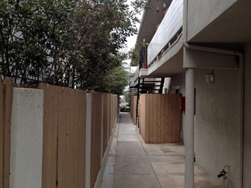 Building Photo - 208 Avenue H