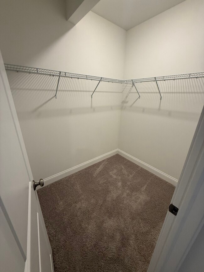 Building Photo - 5937 Butterfield Dr