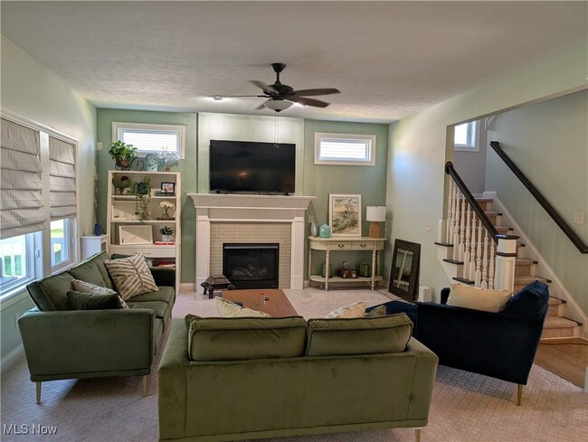Building Photo - 9360 Rockys Ct