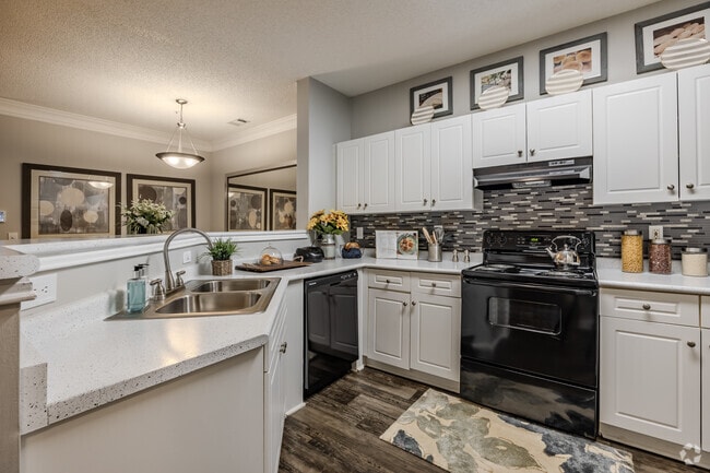 Interior Photo - Walden Brook Apartments