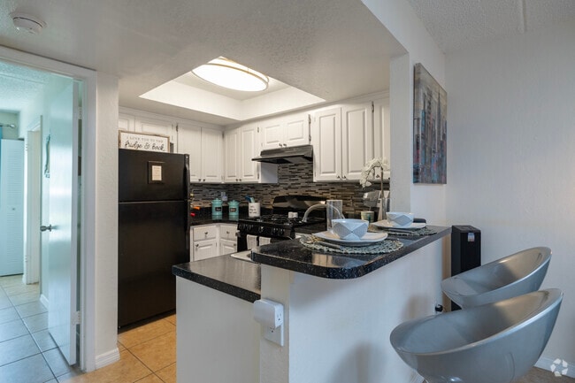1 dormitorio, 1 baño - 600 pies cuadrados - Cocina - Crescent Lane