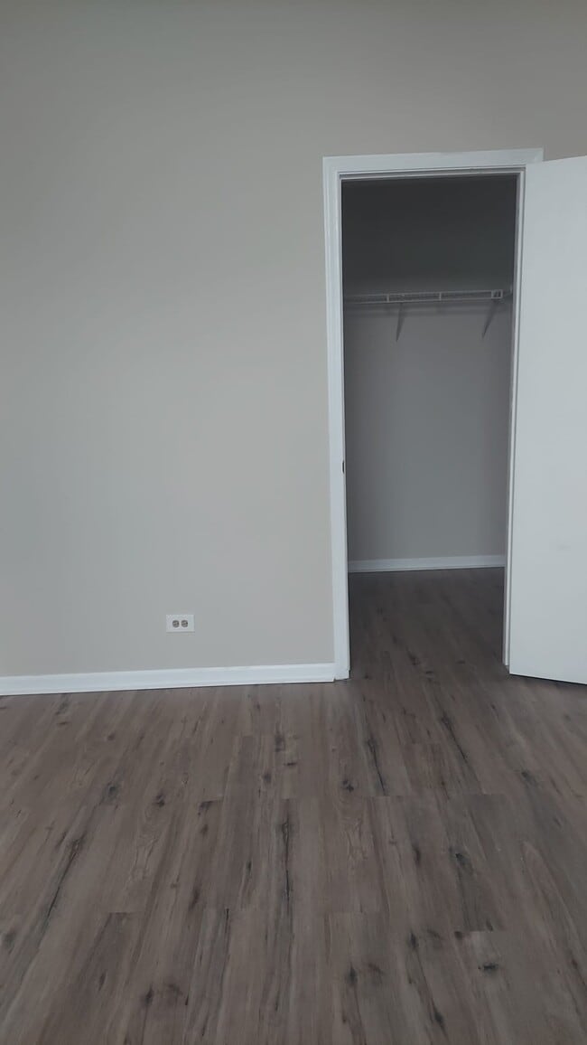 Foto del edificio - 1506 Spring Brook Ct