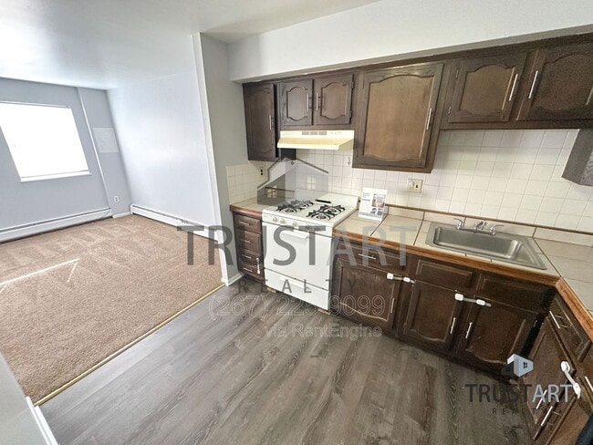 Foto del edificio - 6022 Hegerman St