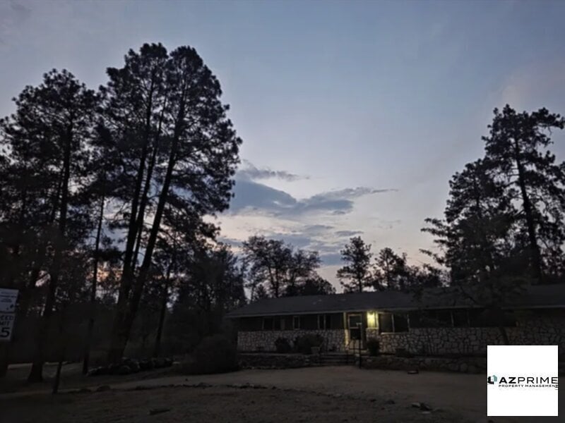 Foto principal - Fully Remodeled 3-Bedroom, 3-Bath Home in ...