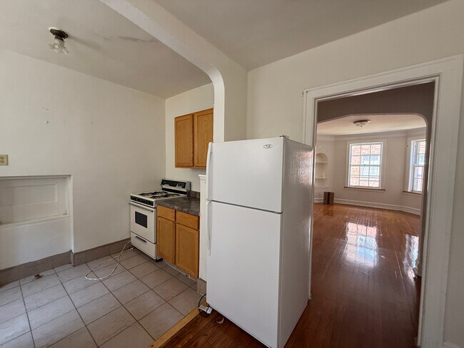 Foto del edificio - 7413 N Damen Ave